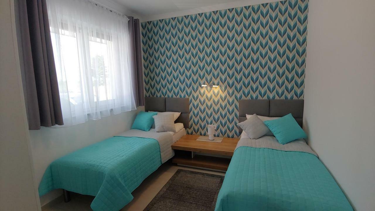 Apartamenty Dzemejra - Jumeirah Дарлово Экстерьер фото